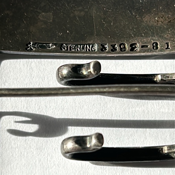 Antique Edwardian Blue and White Enamel Sterling Brooch Buckle - Picture 6 of 11